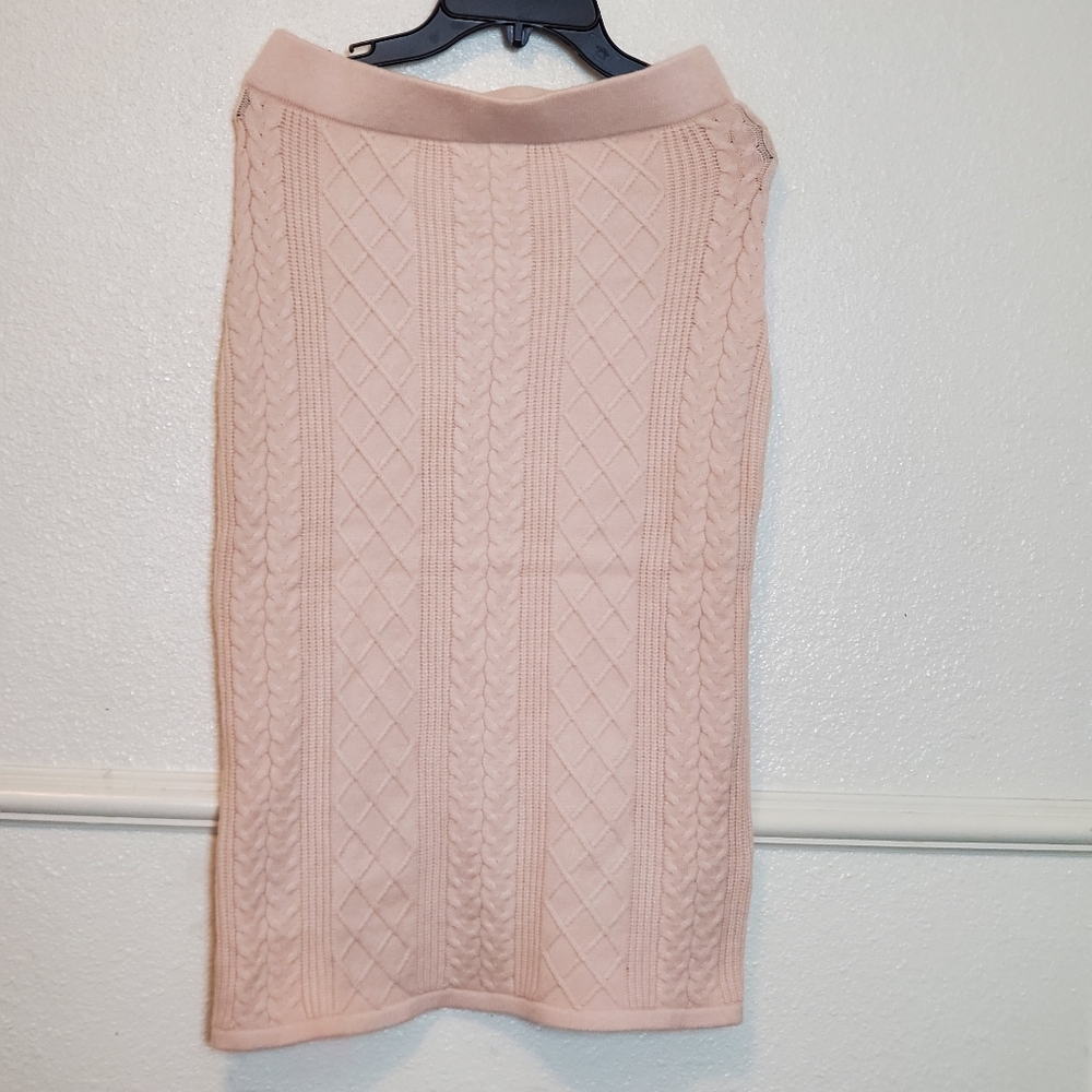 Tahari Nude Beige Cable Knit Pencil Skirt THF28011 Womens Size Small NEW